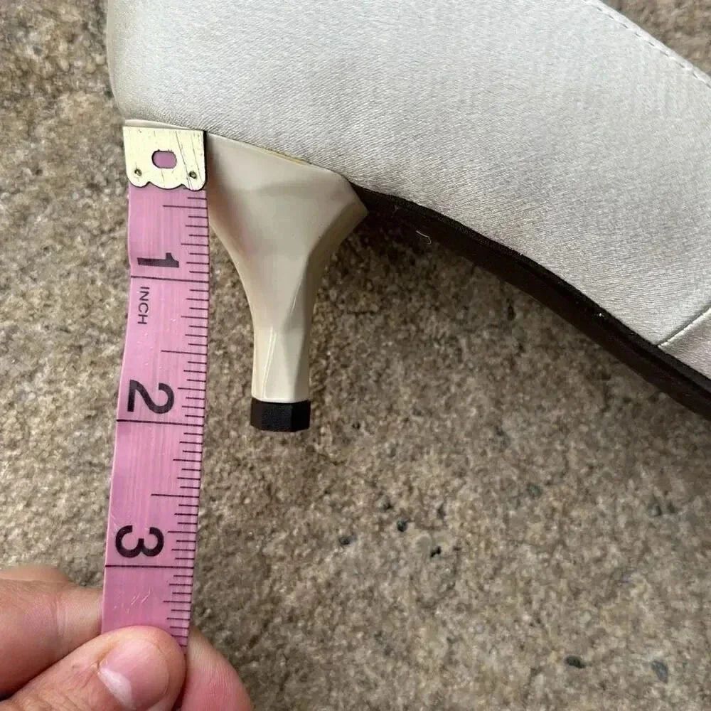 J. Renee Dawsyn Pointed Toe Pump Women’s Size 8.5 - Picture 9 of 14